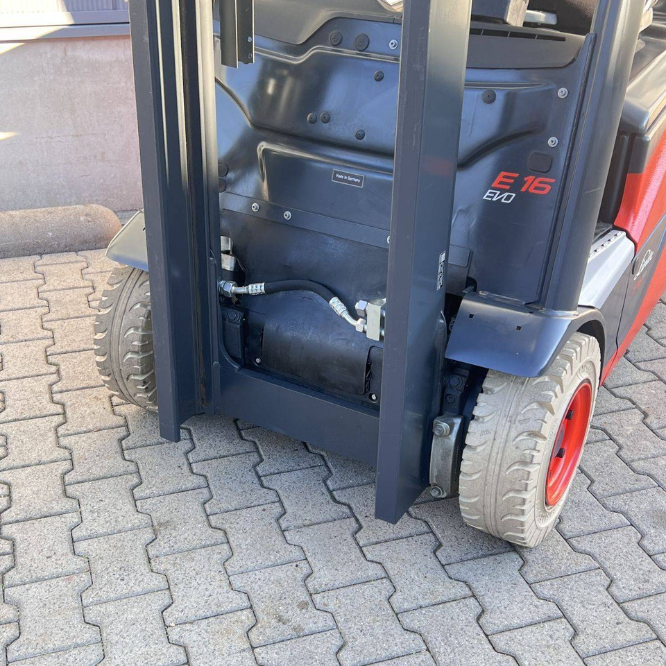 Xe nâng điện Linde E16C (386-02) EVO Li-On: hình 16 Xe nâng điện Linde E16C (386-02) EVO Li-On: hình 16