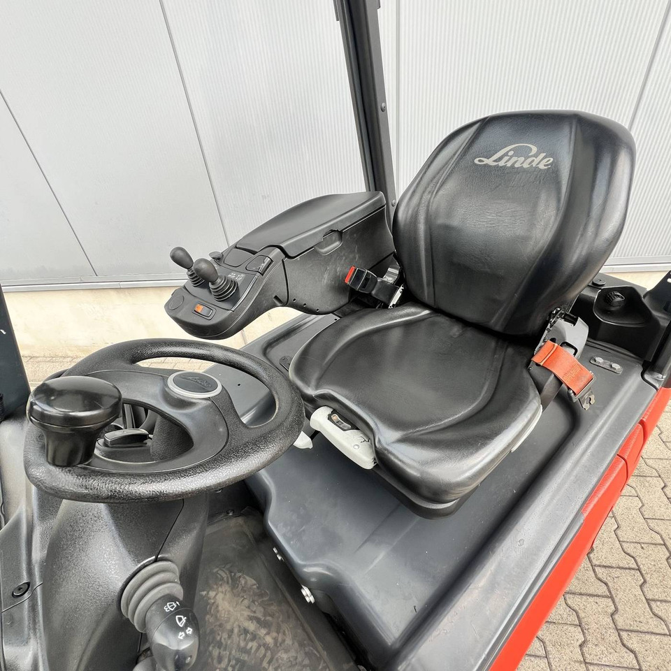 Linde E18P (386-02) EVO - Xe nâng điện: hình 4 Linde E18P (386-02) EVO - Xe nâng điện: hình 4