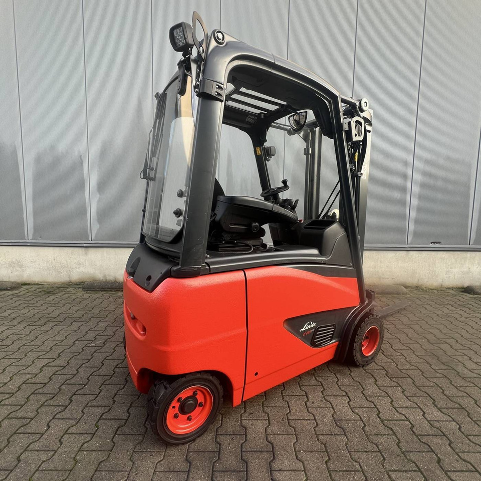 Linde E20PH-02 (386) EVO - Xe nâng điện: hình 4 Linde E20PH-02 (386) EVO - Xe nâng điện: hình 4
