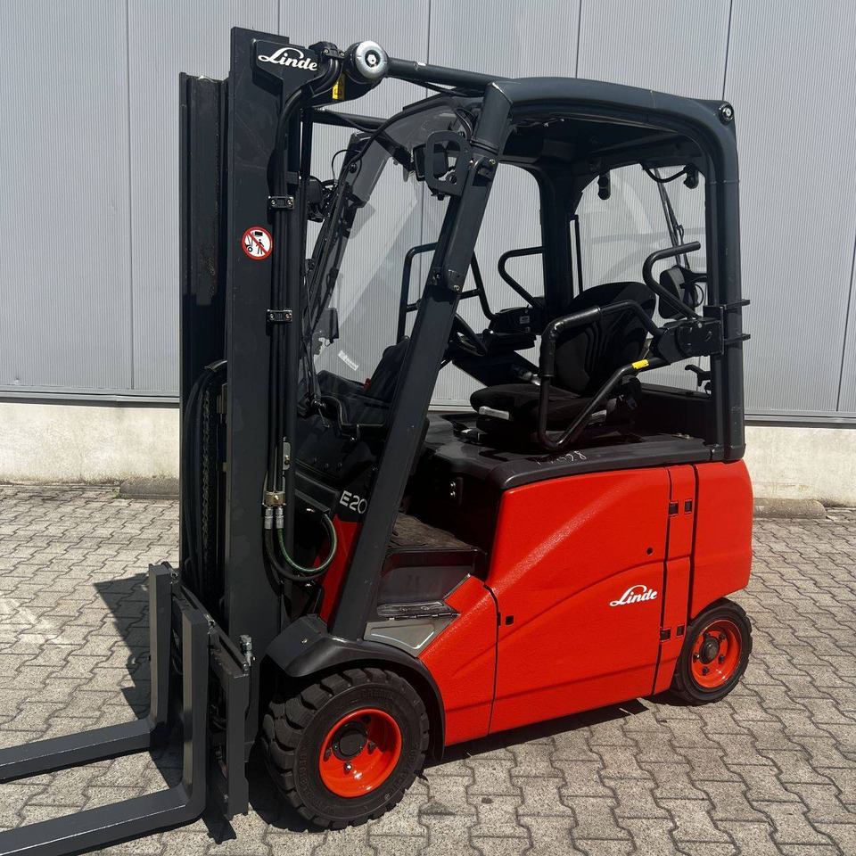 Linde E20PH (386) - Xe nâng điện: hình 1 Linde E20PH (386) - Xe nâng điện: hình 1