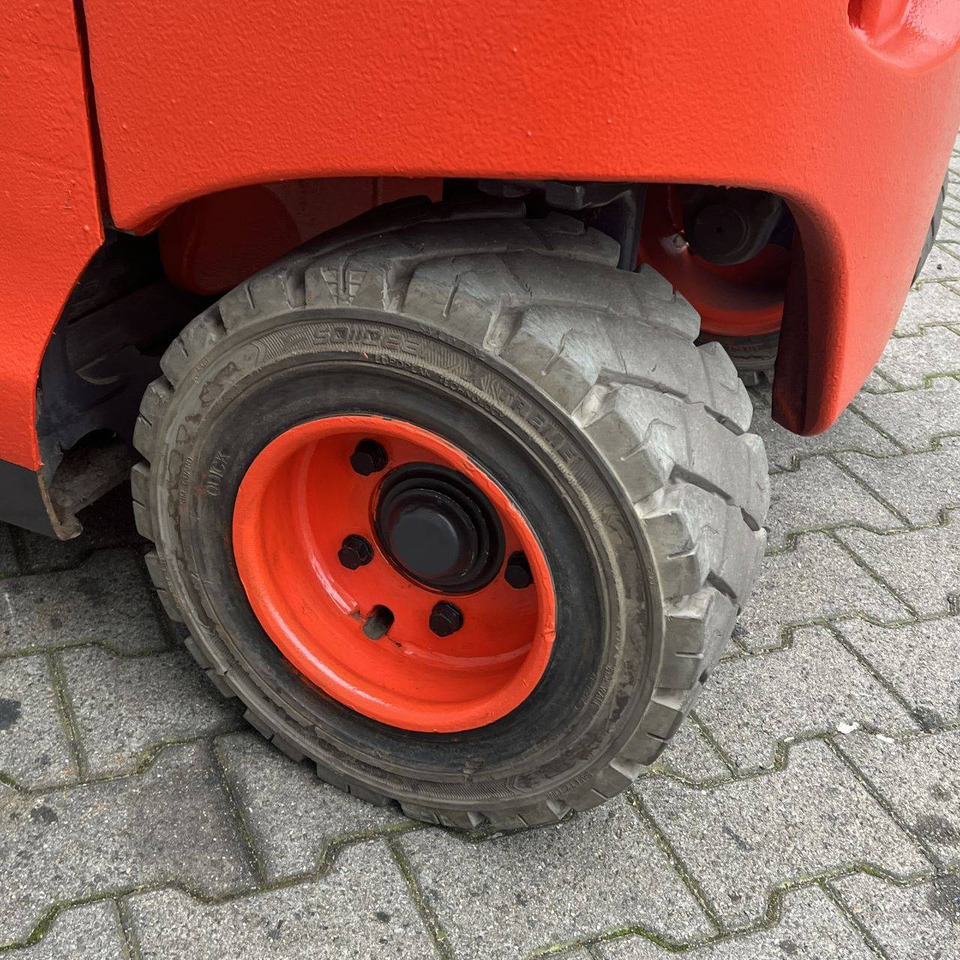 Xe nâng điện Linde E20R (387) Roadster: hình 17 Xe nâng điện Linde E20R (387) Roadster: hình 17