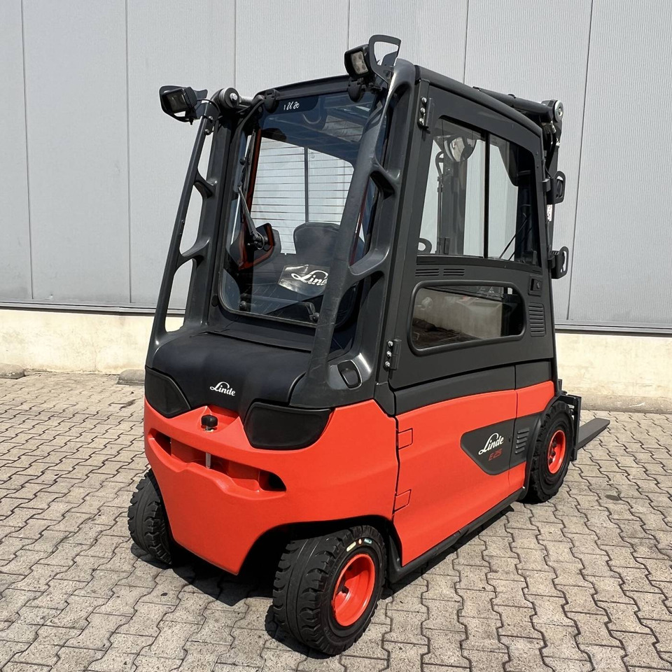 Linde E25L (387) - Xe nâng điện: hình 3 Linde E25L (387) - Xe nâng điện: hình 3