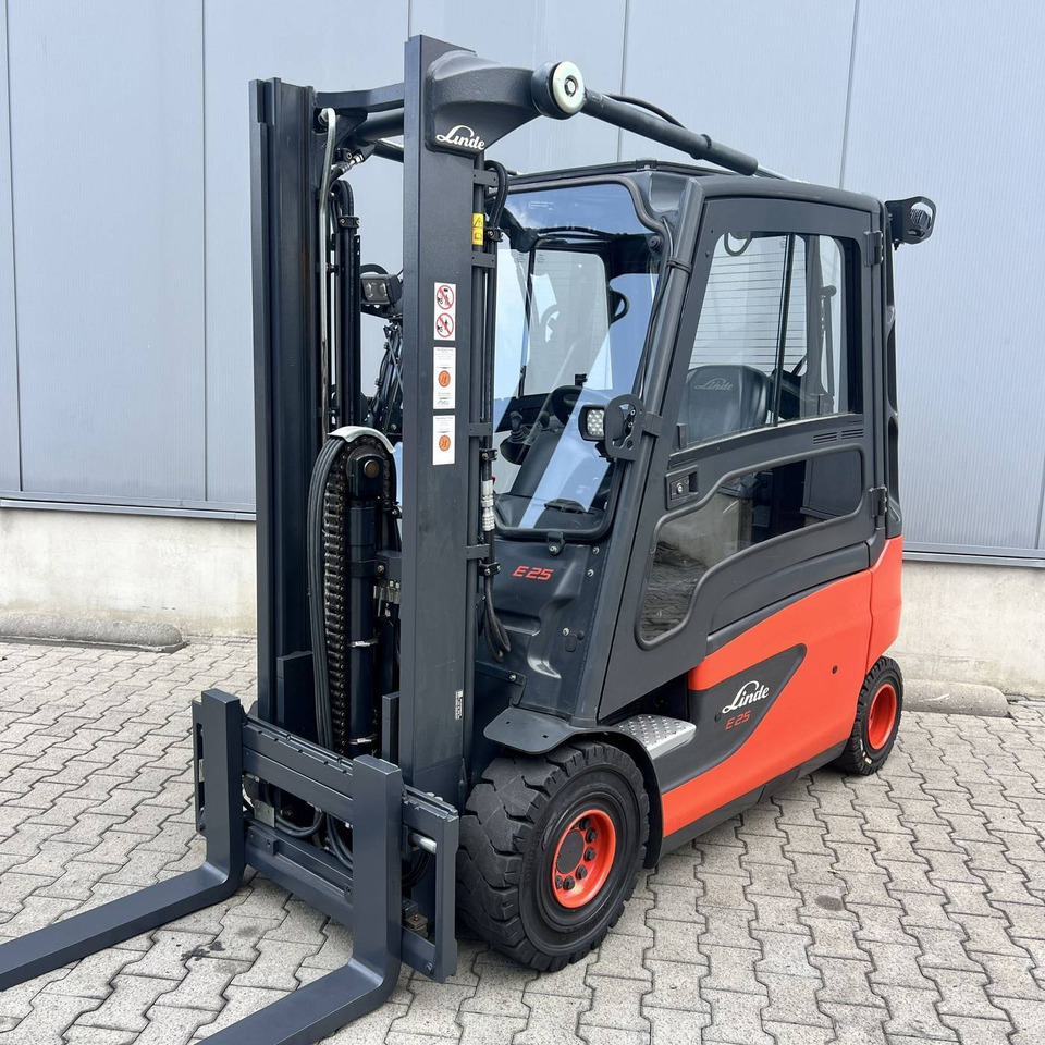 Linde E25L (387) - Xe nâng điện: hình 1 Linde E25L (387) - Xe nâng điện: hình 1