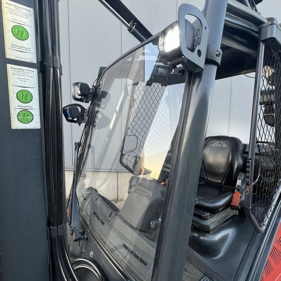 Linde H25T-02 (392) EVO - Xe nâng gas: hình 3 Linde H25T-02 (392) EVO - Xe nâng gas: hình 3
