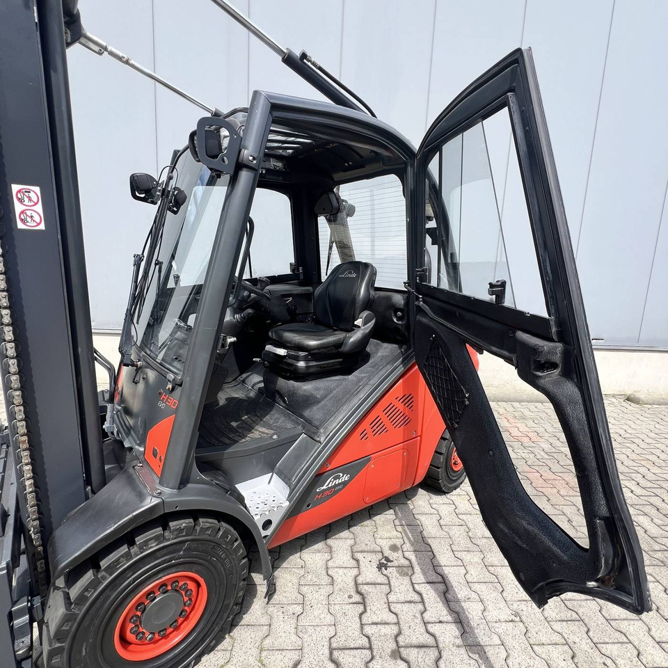Linde H30D (393-02) EVO - Xe nâng diesel: hình 4 Linde H30D (393-02) EVO - Xe nâng diesel: hình 4