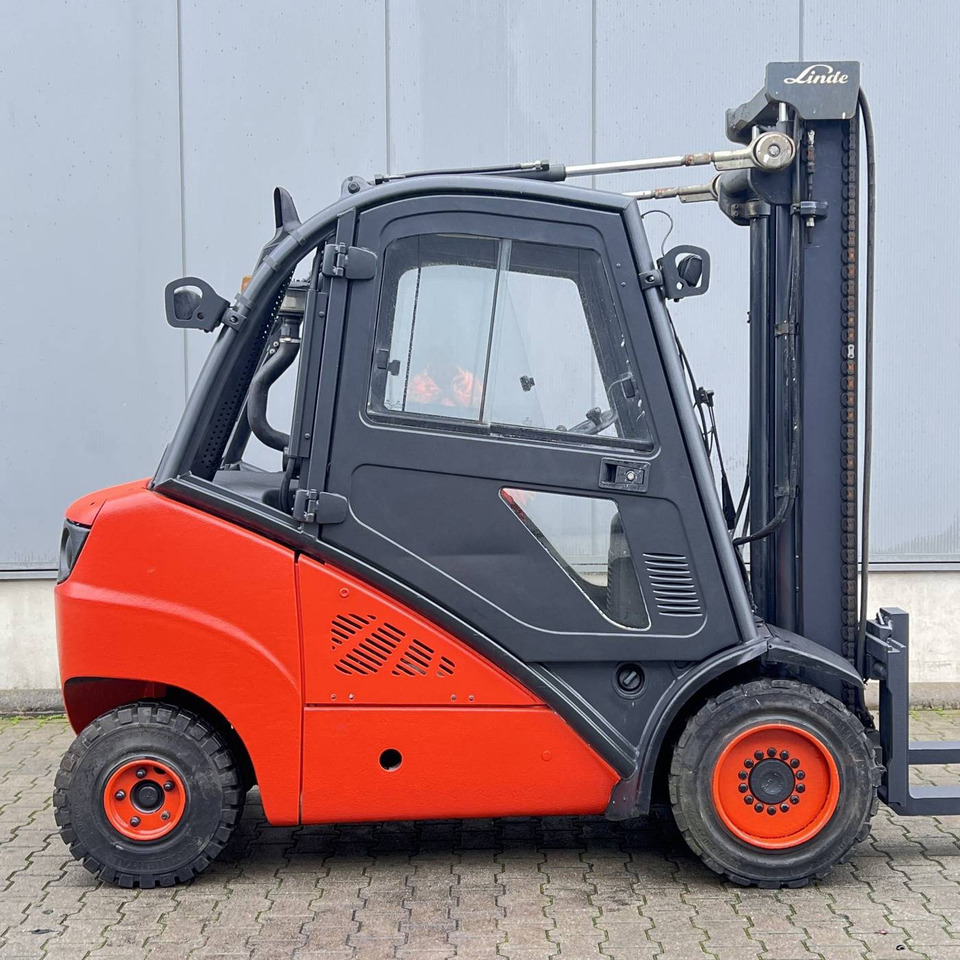 Linde H30D (393) - Xe nâng diesel: hình 3 Linde H30D (393) - Xe nâng diesel: hình 3