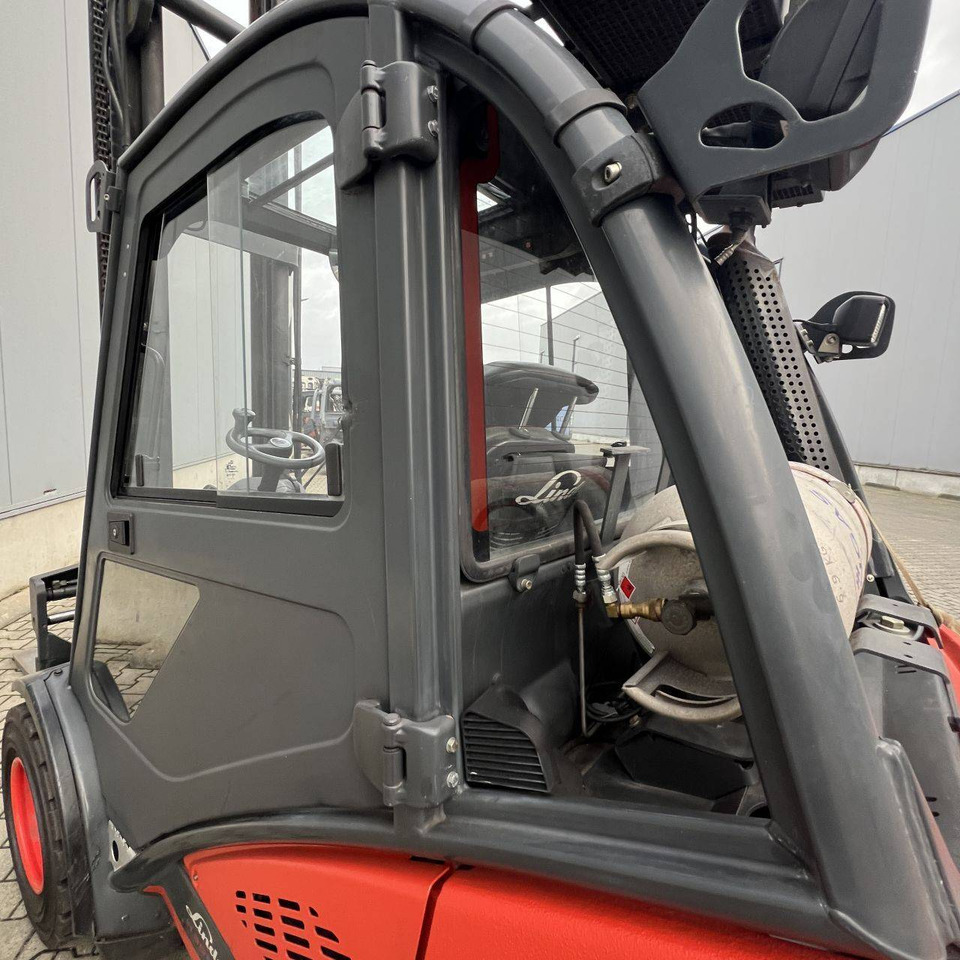 Linde H35T-02 (393) EVO - Xe nâng gas: hình 5 Linde H35T-02 (393) EVO - Xe nâng gas: hình 5