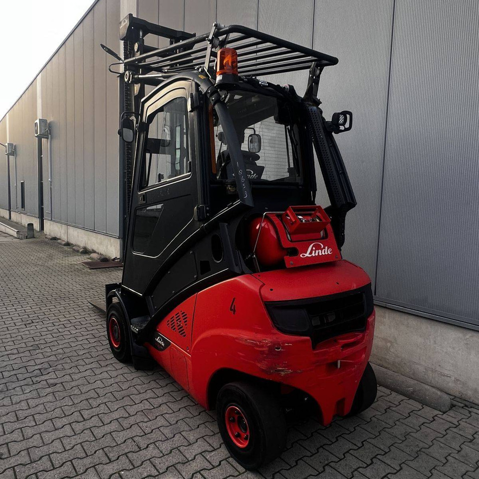 Linde H35T (393-02) EVO - Xe nâng gas: hình 4 Linde H35T (393-02) EVO - Xe nâng gas: hình 4