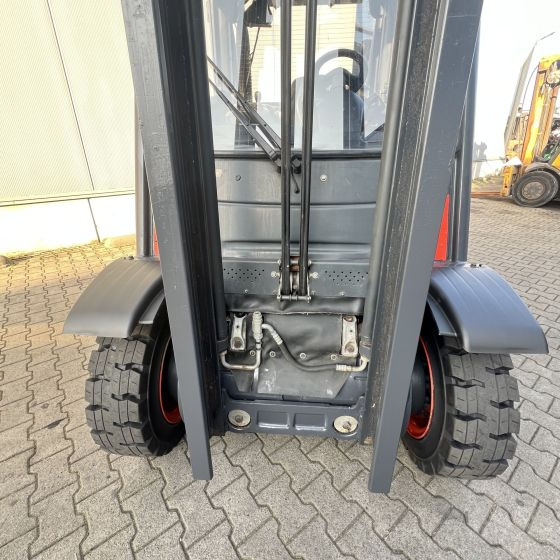 Linde H40D (394-02) EVO - Xe nâng diesel: hình 4 Linde H40D (394-02) EVO - Xe nâng diesel: hình 4