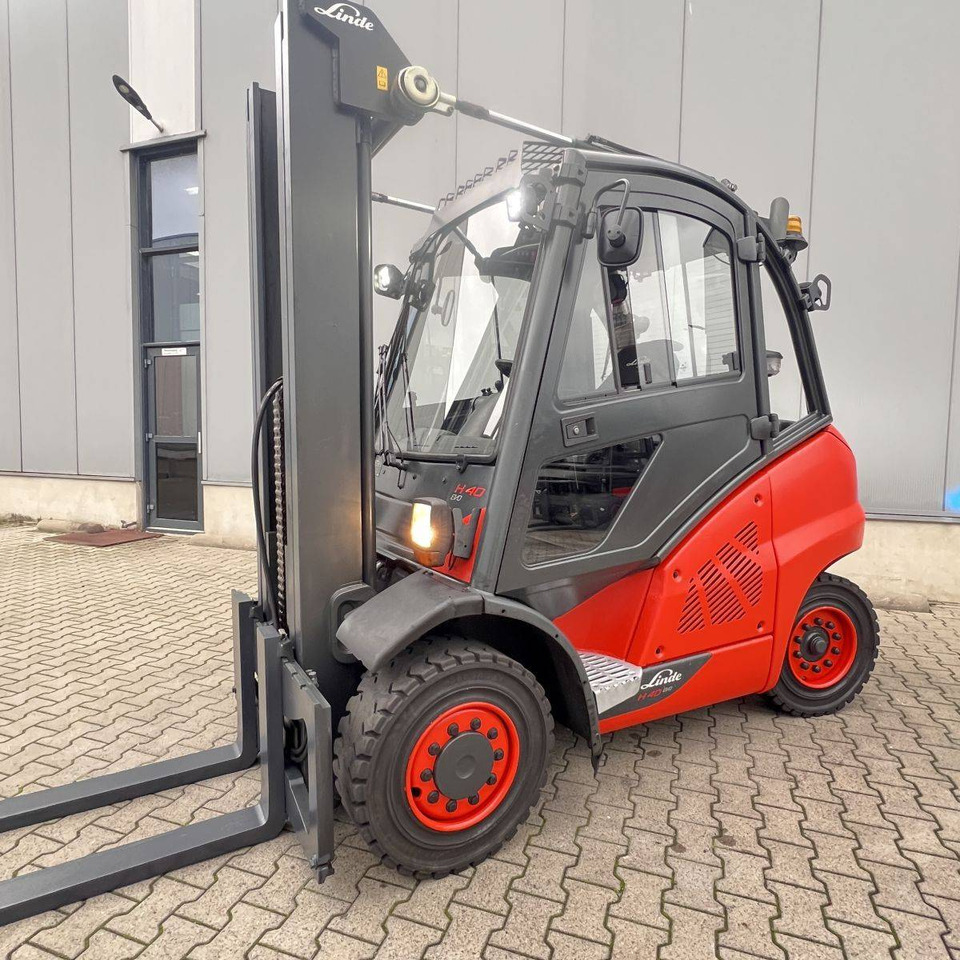 Linde H40D (394-02) EVO - Xe nâng diesel: hình 1 Linde H40D (394-02) EVO - Xe nâng diesel: hình 1
