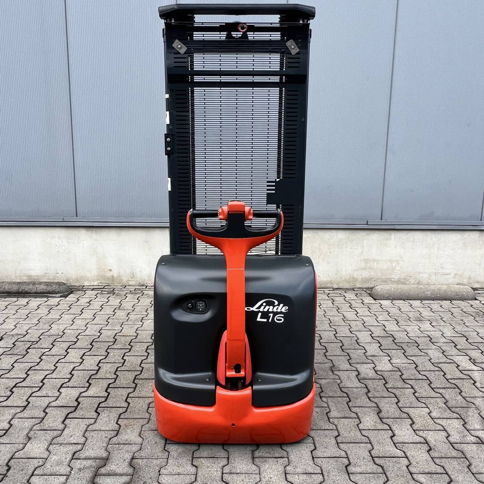 Linde L16 (372) - Máy xếp chồng: hình 2 Linde L16 (372) - Máy xếp chồng: hình 2