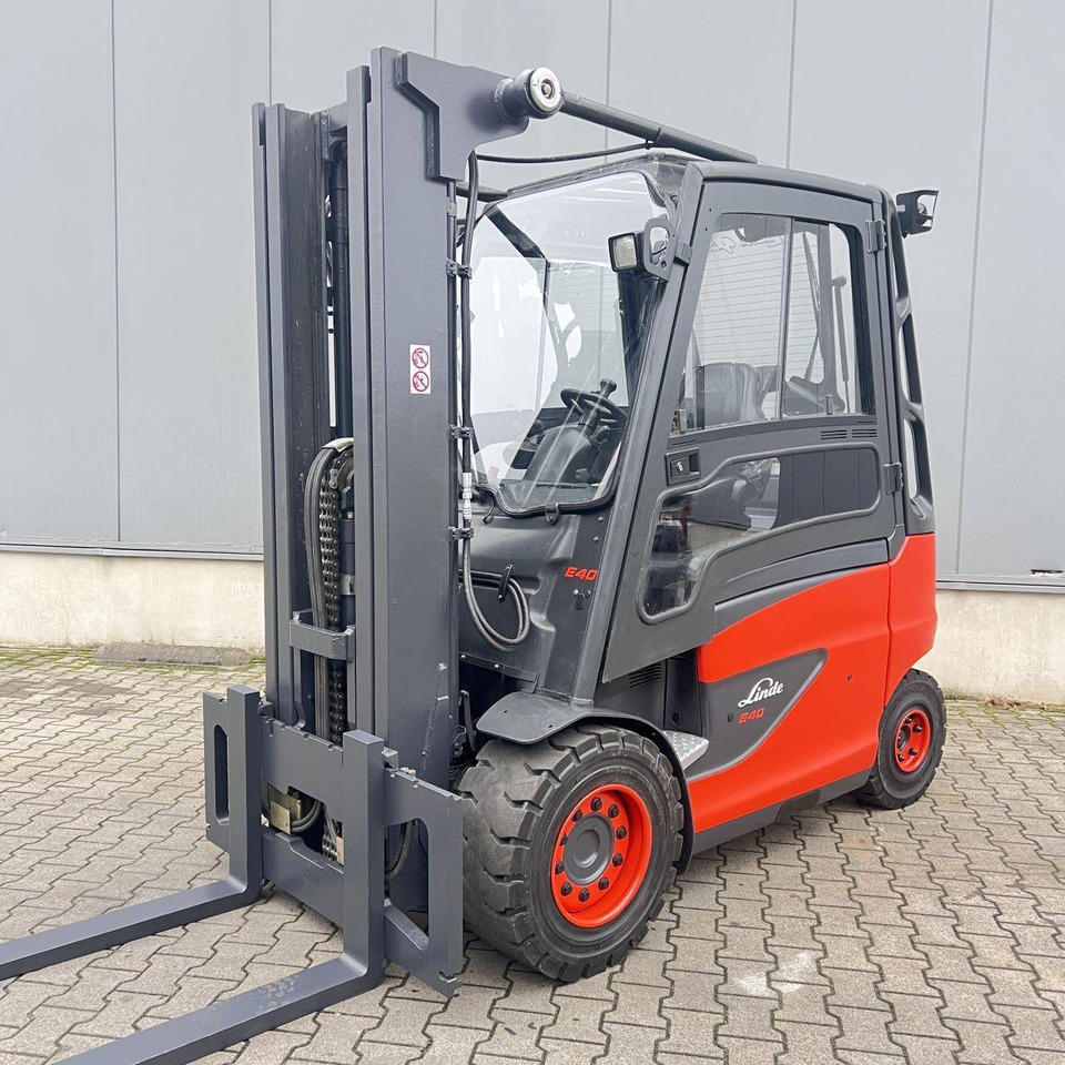 Linde Linde E40/600H (388) - Xe nâng điện: hình 1 Linde Linde E40/600H (388) - Xe nâng điện: hình 1