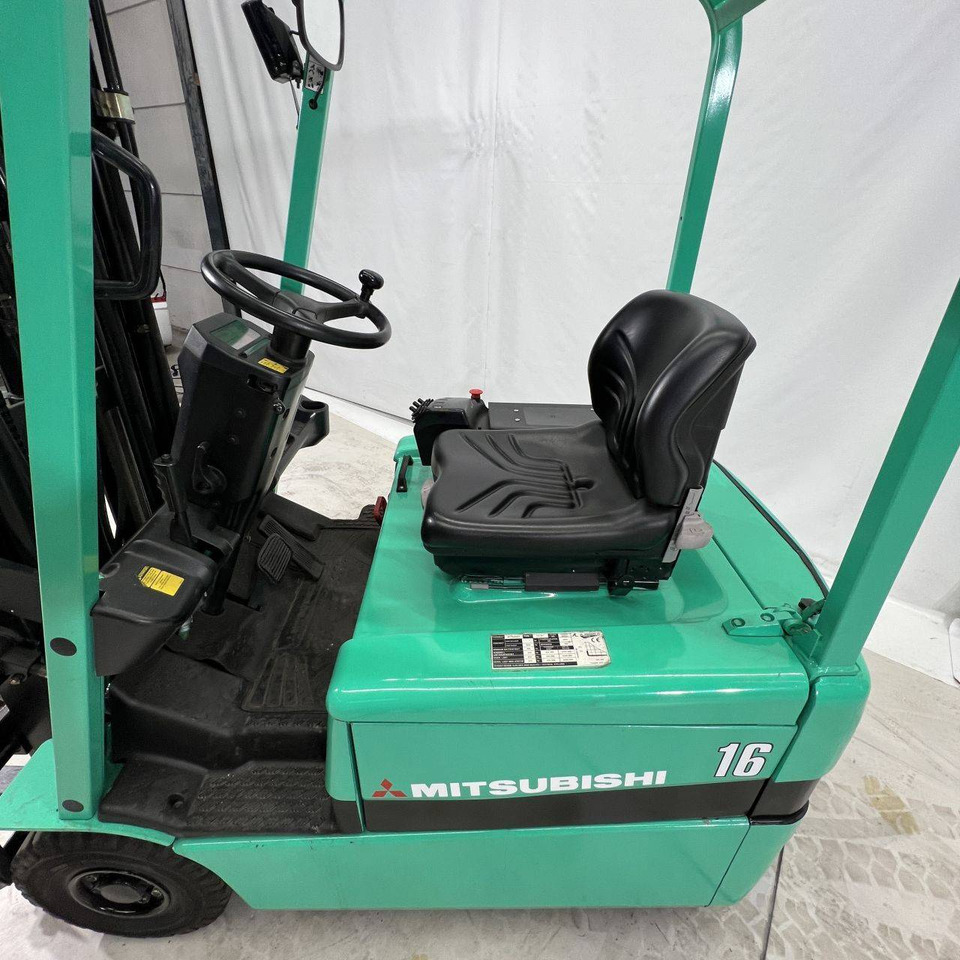 Mitsubishi FB16KT - Xe nâng điện: hình 4 Mitsubishi FB16KT - Xe nâng điện: hình 4