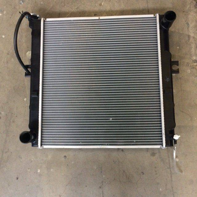 Radiator for Caterpillar - Bộ tản nhiệt cho Thiết bị xử lý vật liệu: hình 2 Radiator for Caterpillar - Bộ tản nhiệt cho Thiết bị xử lý vật liệu: hình 2