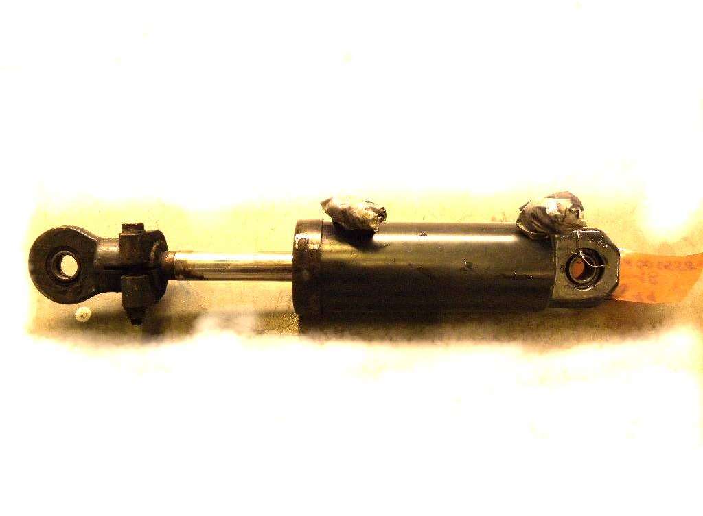 Tilt Cylinder For Still R20-18 - Xi lanh thủy lực cho Thiết bị xử lý vật liệu: hình 1 Tilt Cylinder For Still R20-18 - Xi lanh thủy lực cho Thiết bị xử lý vật liệu: hình 1