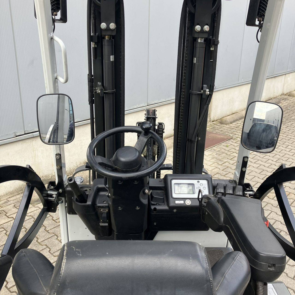 Unicarriers ET15 (A1N1L15Q) EX Zone 2 - Xe nâng điện: hình 5 Unicarriers ET15 (A1N1L15Q) EX Zone 2 - Xe nâng điện: hình 5
