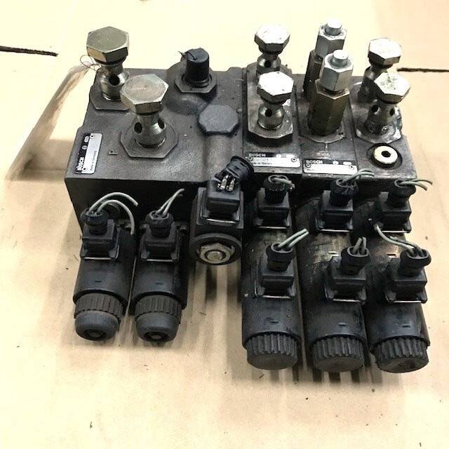 Valve Block for Still R60-30,R60-35, R60-40, R60-45, R60-50 - Van thủy lực cho Thiết bị xử lý vật liệu: hình 1 Valve Block for Still R60-30,R60-35, R60-40, R60-45, R60-50 - Van thủy lực cho Thiết bị xử lý vật liệu: hình 1