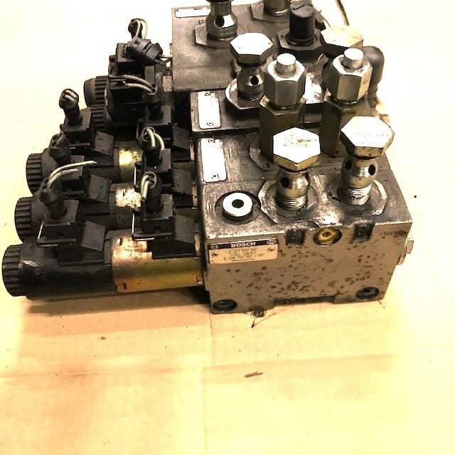 Valve Block for Still R60-30,R60-35, R60-40, R60-45, R60-50 - Van thủy lực cho Thiết bị xử lý vật liệu: hình 5 Valve Block for Still R60-30,R60-35, R60-40, R60-45, R60-50 - Van thủy lực cho Thiết bị xử lý vật liệu: hình 5