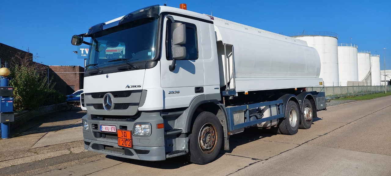 MERCEDES Actros - Xe bồn: hình 1 MERCEDES Actros - Xe bồn: hình 1