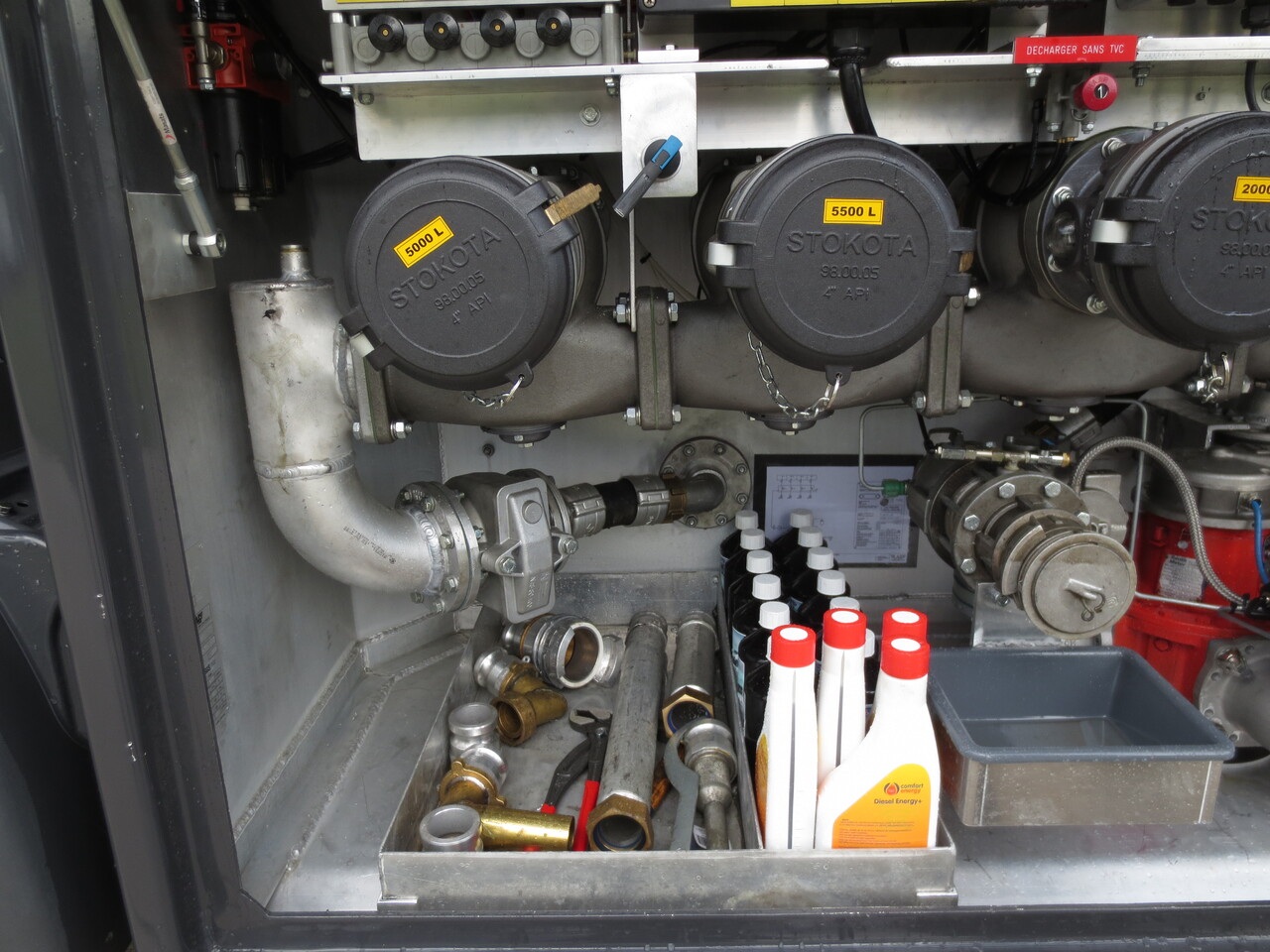 SCANIA G370 - Xe bồn: hình 4 SCANIA G370 - Xe bồn: hình 4