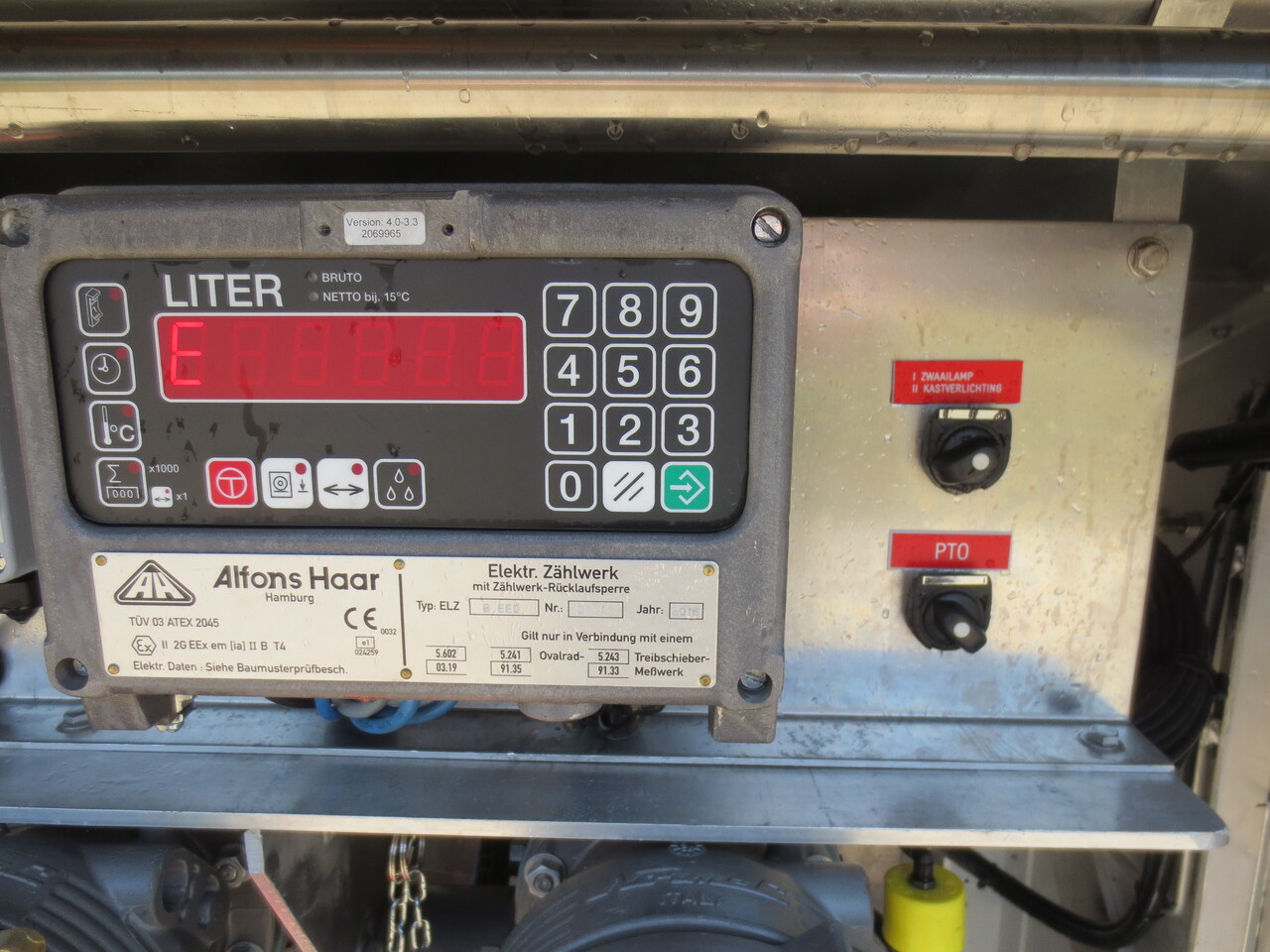 SCANIA G370 - Xe bồn: hình 3 SCANIA G370 - Xe bồn: hình 3