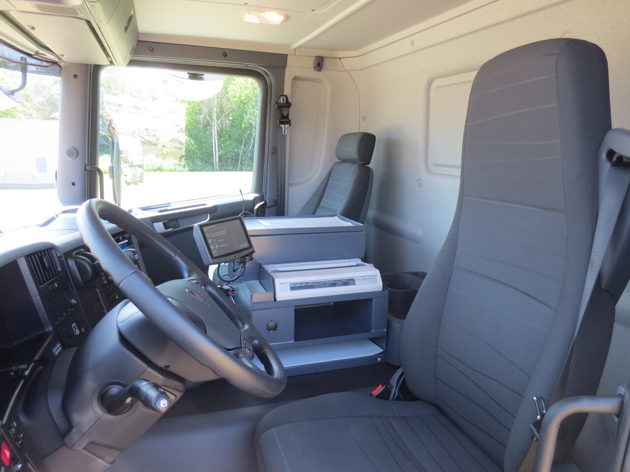 Interior photo 1: Xe bồn SCANIA G370
