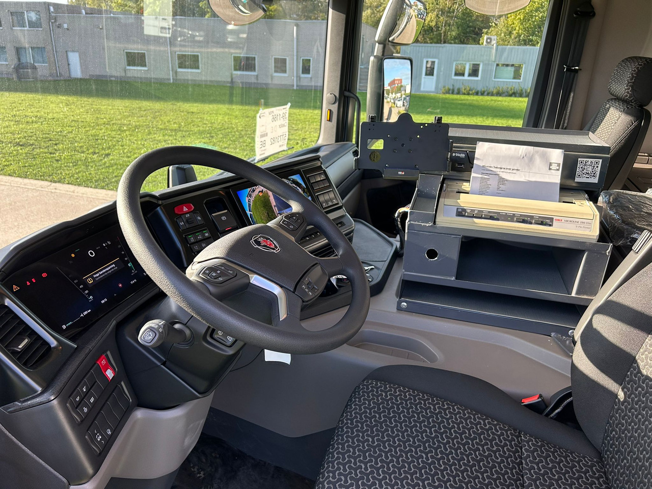 SCANIA P370 - Xe bồn: hình 3 SCANIA P370 - Xe bồn: hình 3