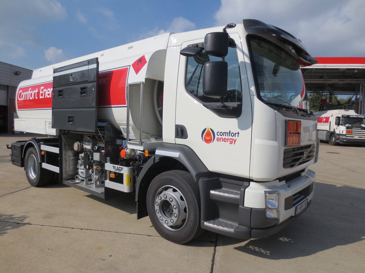 VOLVO FL - Xe bồn: hình 4 VOLVO FL - Xe bồn: hình 4