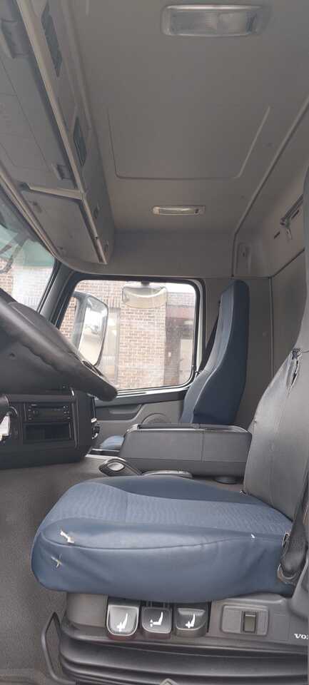VOLVO FM - Xe bồn: hình 5 VOLVO FM - Xe bồn: hình 5