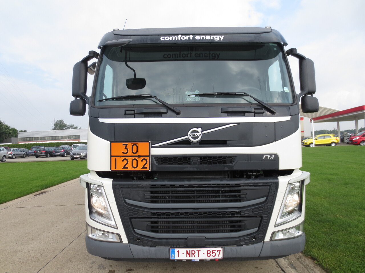 VOLVO FM - Xe bồn: hình 2 VOLVO FM - Xe bồn: hình 2