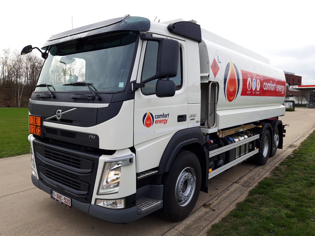VOLVO FM - Xe bồn: hình 1 VOLVO FM - Xe bồn: hình 1