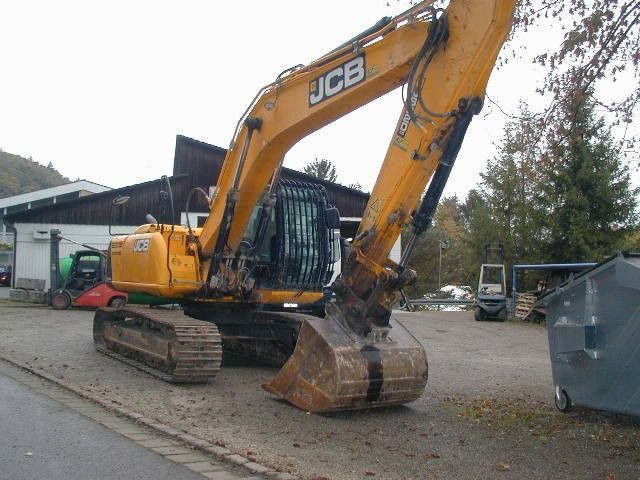 JCB JS220LCT4 JCB JS220LCT4 - Máy xúc bánh xích: hình 4 JCB JS220LCT4 JCB JS220LCT4 - Máy xúc bánh xích: hình 4