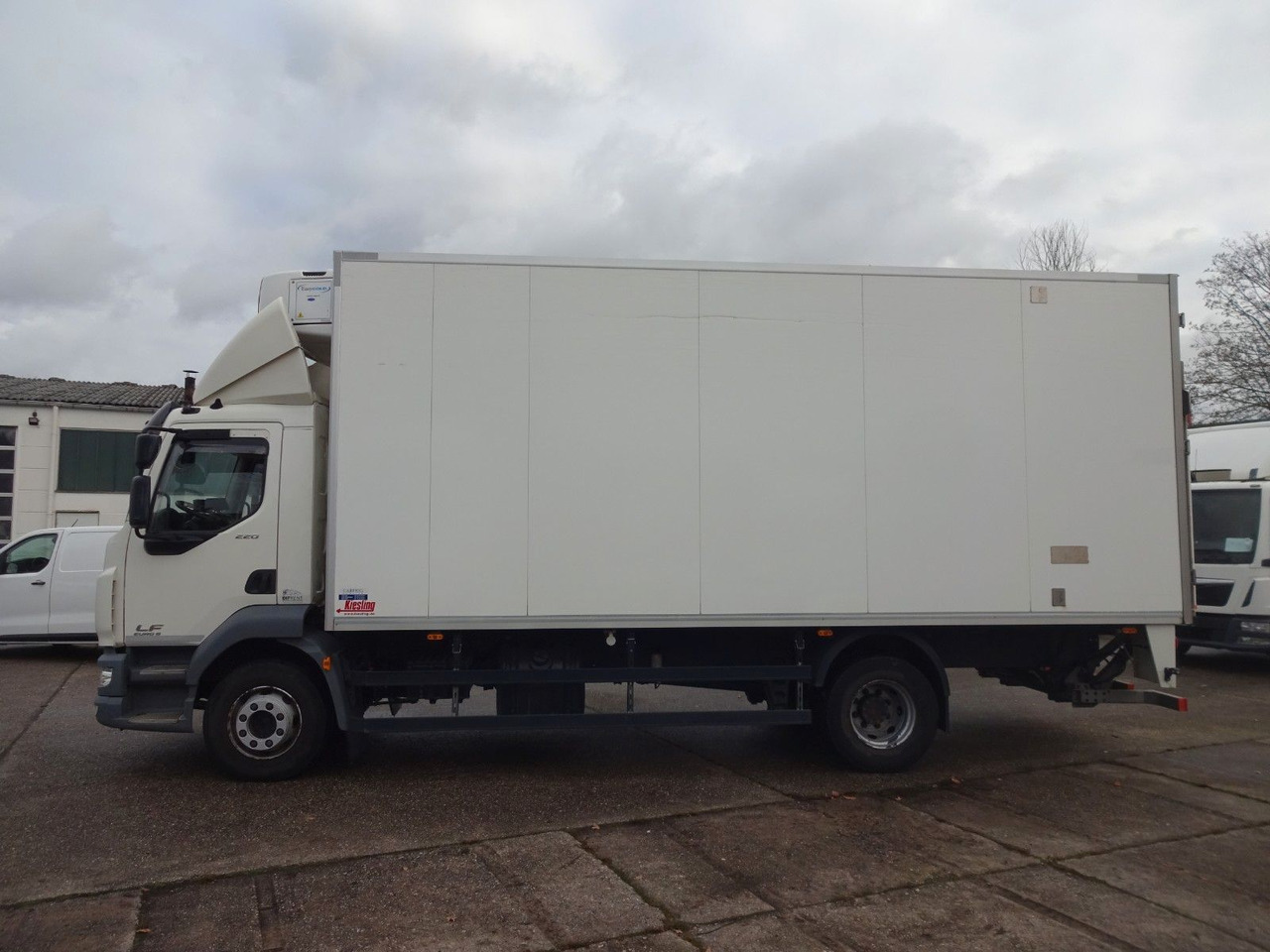DAF LF 220, 16 T, LBW, Türen, Klima, Automat, Kamera - Xe tải hộp: hình 4 DAF LF 220, 16 T, LBW, Türen, Klima, Automat, Kamera - Xe tải hộp: hình 4
