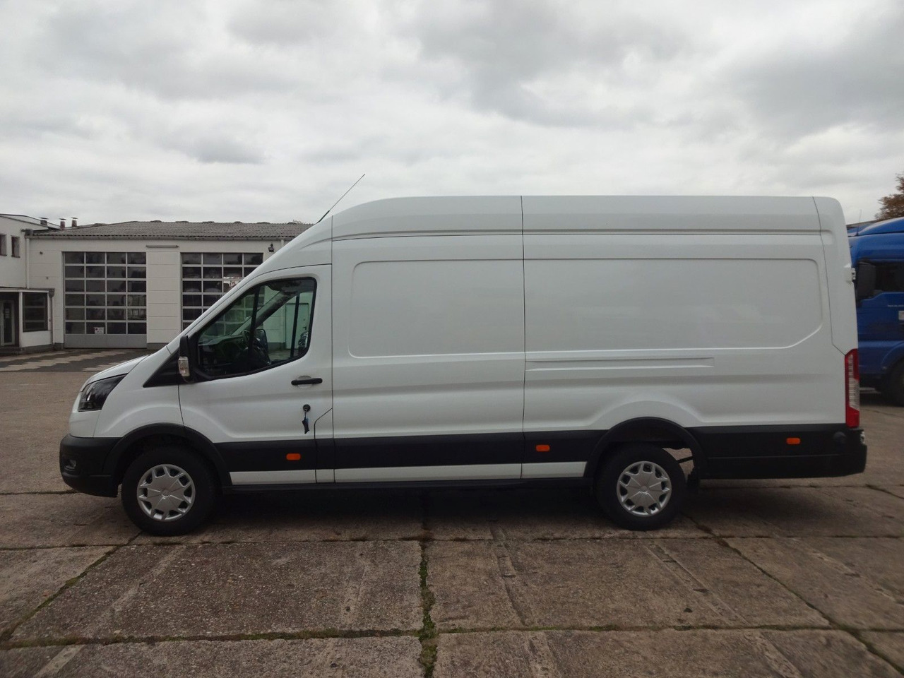 Ford Transit Kasten L4H2, Klima, Tempomat, Kamera - Xe van chở hàng: hình 4 Ford Transit Kasten L4H2, Klima, Tempomat, Kamera - Xe van chở hàng: hình 4
