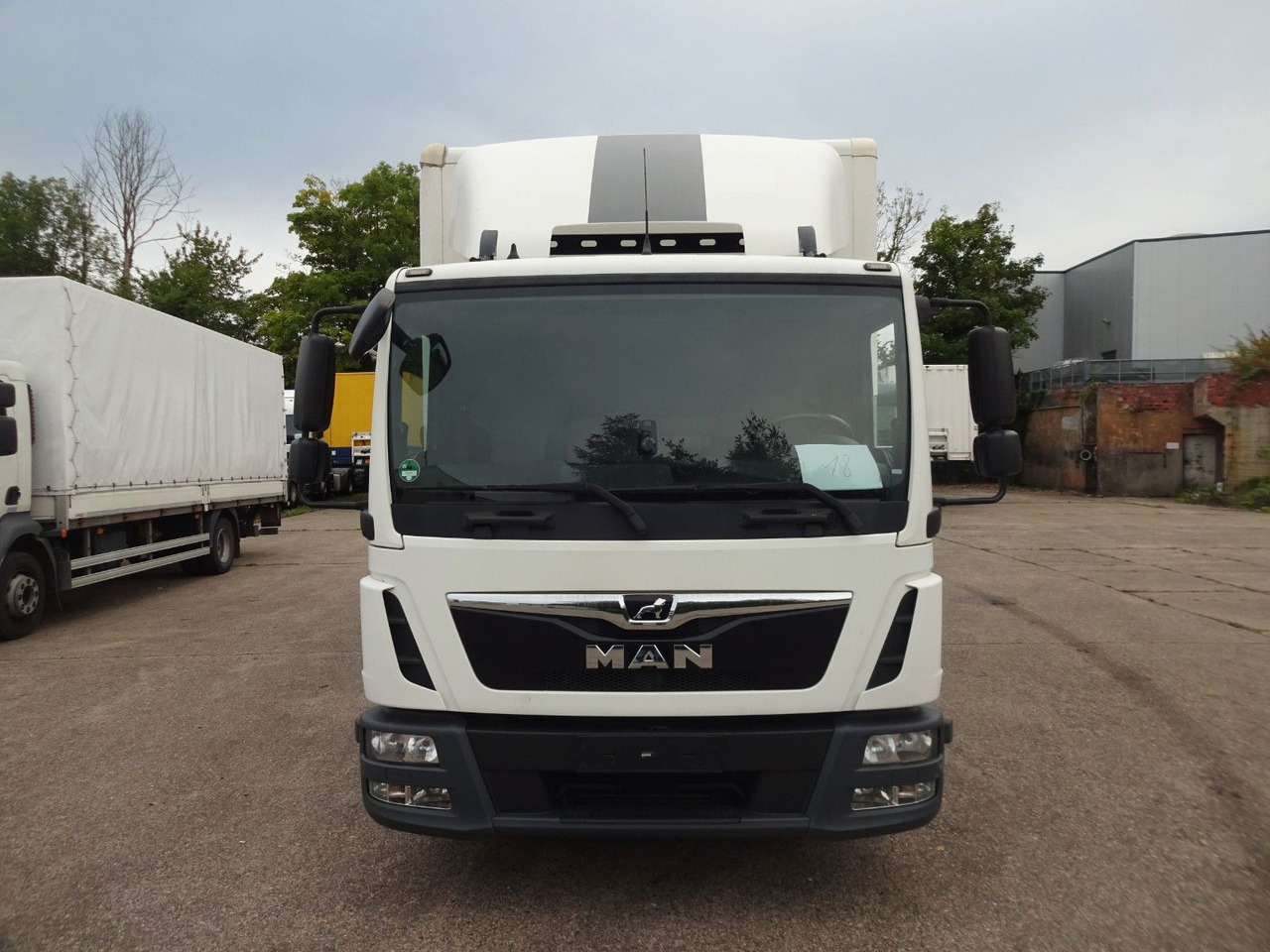 MAN TGL 8.190, LBW, Luft, Tempomat, Standheizung - Xe tải nhỏ thùng kín: hình 2 MAN TGL 8.190, LBW, Luft, Tempomat, Standheizung - Xe tải nhỏ thùng kín: hình 2
