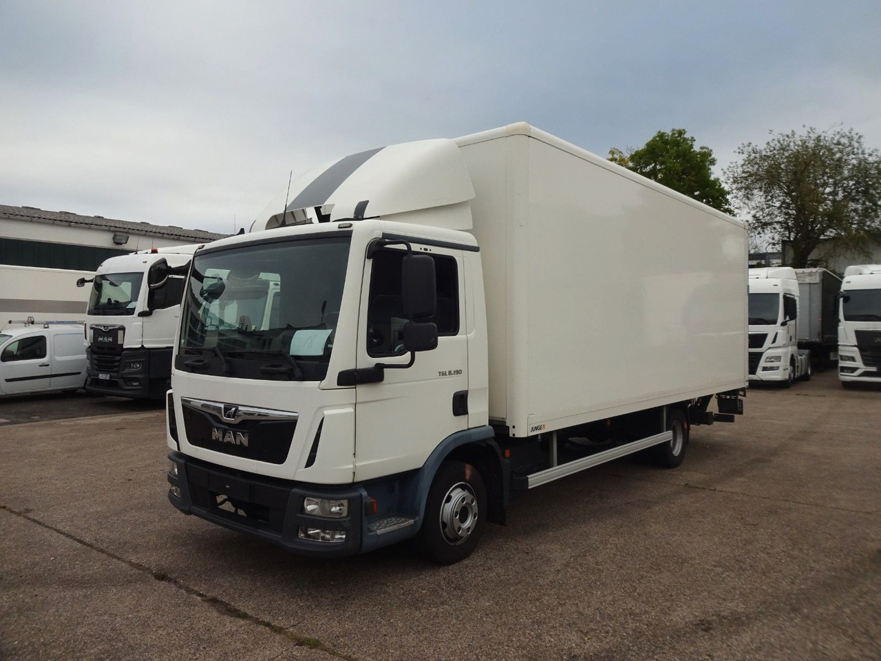 MAN TGL 8.190, LBW, Luft, Tempomat, Standheizung - Xe tải nhỏ thùng kín: hình 1 MAN TGL 8.190, LBW, Luft, Tempomat, Standheizung - Xe tải nhỏ thùng kín: hình 1
