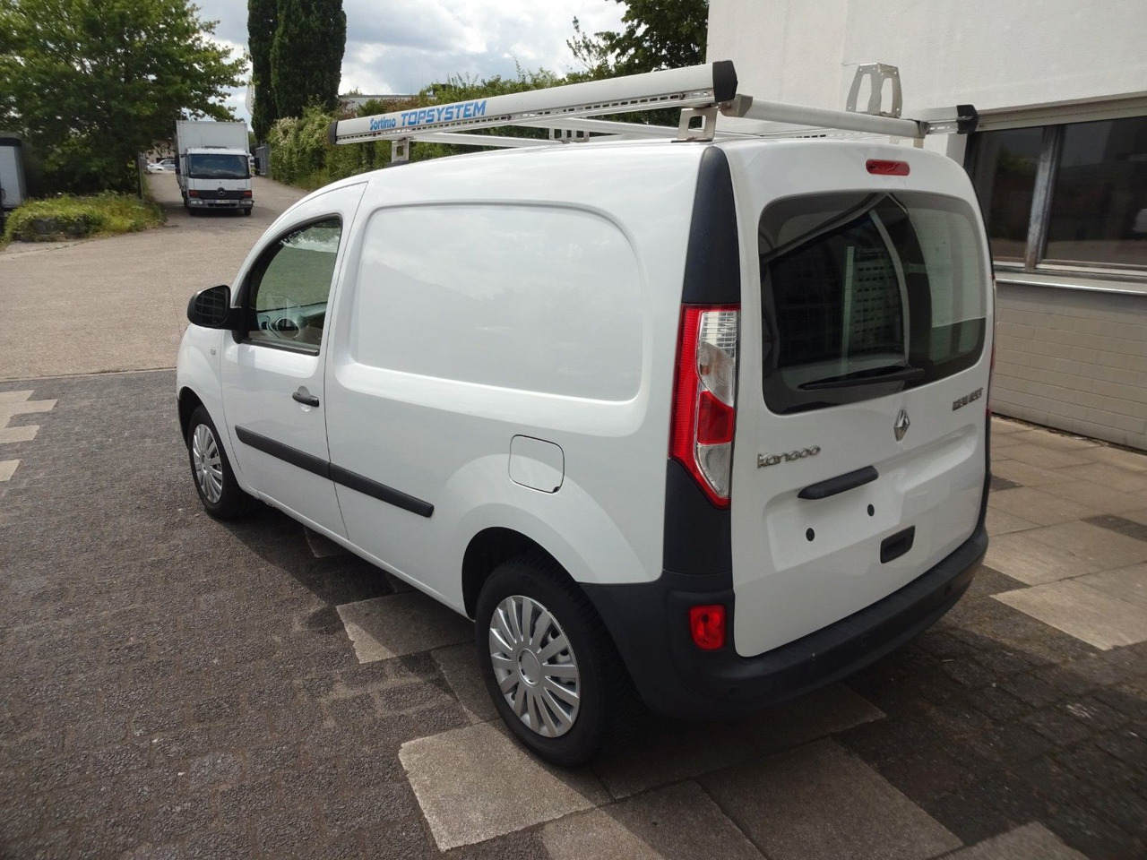 Renault Kangoo Rapid Extra, L1H1, Klima, Sortimo - Xe van chở khách: hình 5 Renault Kangoo Rapid Extra, L1H1, Klima, Sortimo - Xe van chở khách: hình 5
