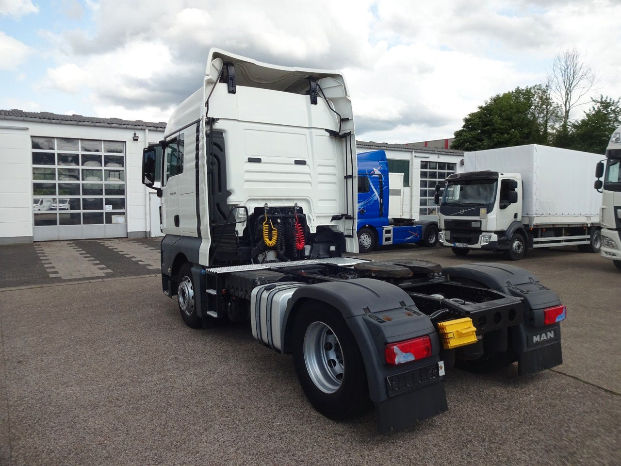 MAN TGX 18.460, XLX, Intarder, ACC - Xe đầu kéo: hình 5 MAN TGX 18.460, XLX, Intarder, ACC - Xe đầu kéo: hình 5