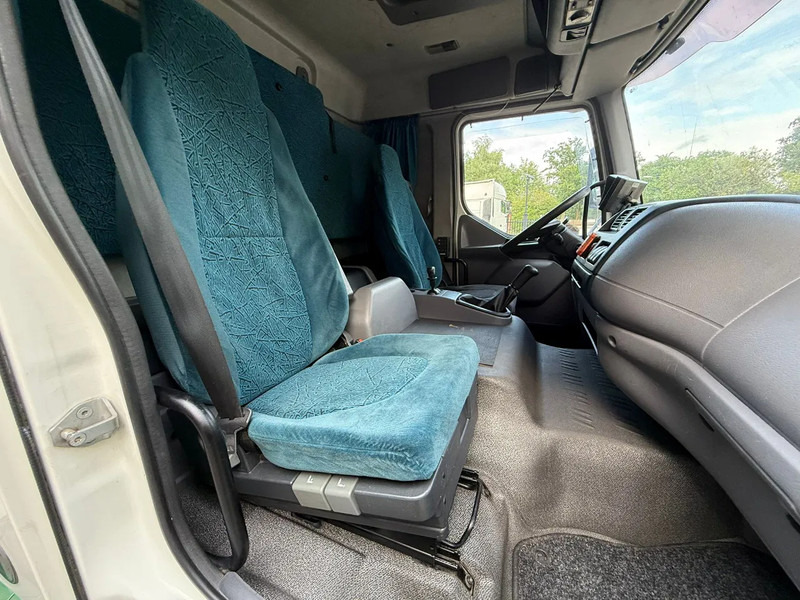 DAF LF 45.220 Laadklep/LBW Zijdeur Slaapcabine AHK NL truck - Xe tải hộp: hình 5 DAF LF 45.220 Laadklep/LBW Zijdeur Slaapcabine AHK NL truck - Xe tải hộp: hình 5