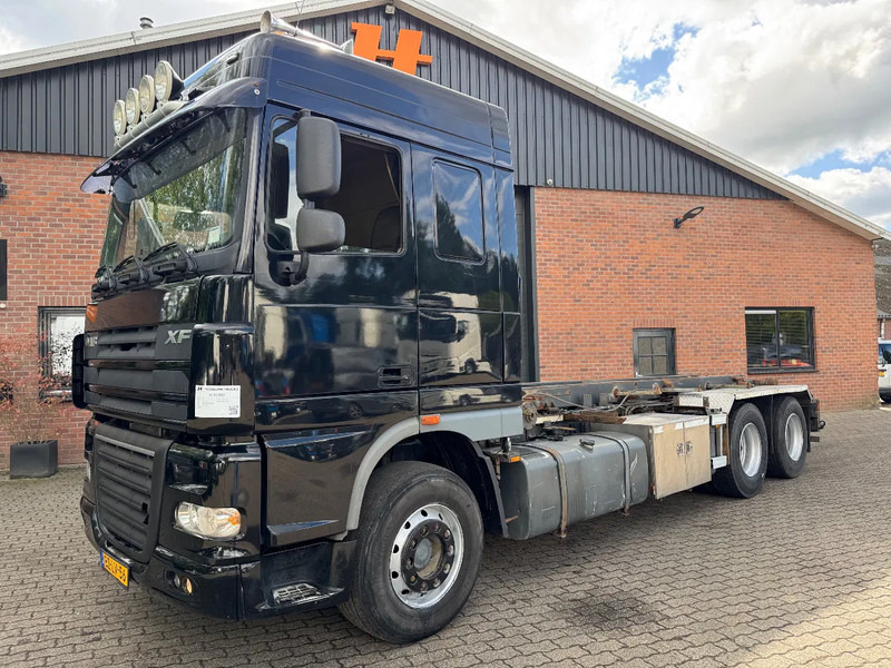 DAF XF 105.460 6X2 Space Cab Manual 565.815KM - Xe tải hệ thống cáp: hình 2 DAF XF 105.460 6X2 Space Cab Manual 565.815KM - Xe tải hệ thống cáp: hình 2
