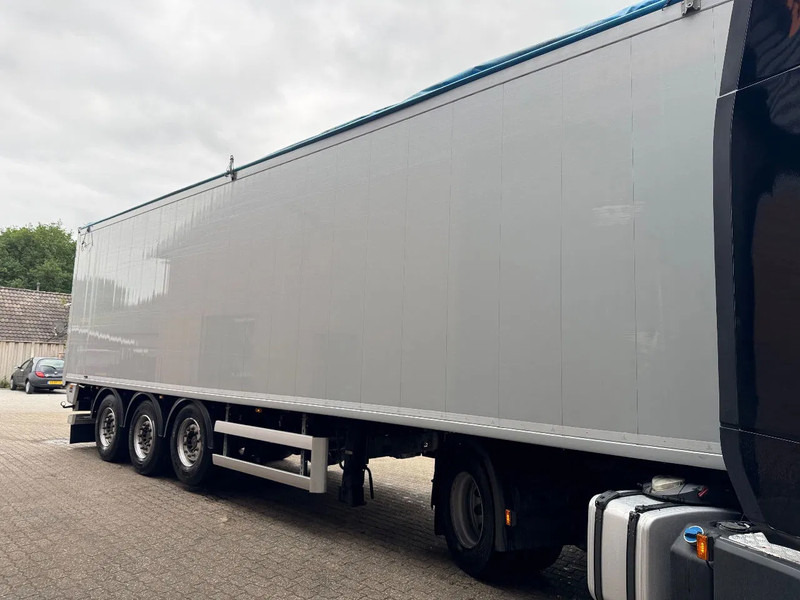 Knapen Trailers K200 11M Agrar 71m3 Cargo Floor Liftas SAF Schijfremmen 6.920 KG - Sơ mi rơ moóc sàn đi bộ: hình 4 Knapen Trailers K200 11M Agrar 71m3 Cargo Floor Liftas SAF Schijfremmen 6.920 KG - Sơ mi rơ moóc sàn đi bộ: hình 4