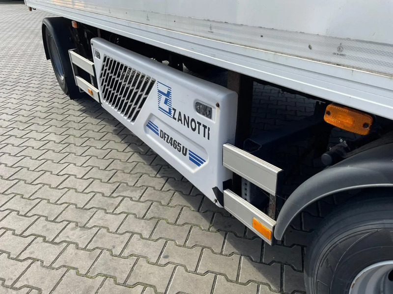 Renders 3AS Koelaanhanger Diesel+Elektrisch 10T assen - Rơ moóc đẳng nhiệt: hình 5 Renders 3AS Koelaanhanger Diesel+Elektrisch 10T assen - Rơ moóc đẳng nhiệt: hình 5