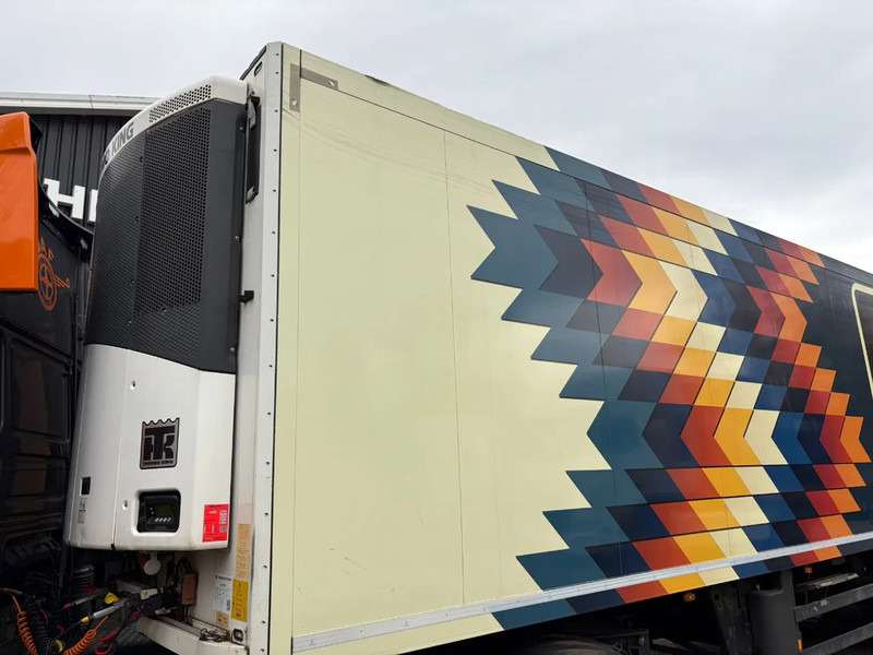 Schmitz Cargobull Thermo King Frigo 2 Compartiments AS-2 Liftas AS-3 Stuuras Dhollandia 2000KG NL Trailer - Sơ mi rơ moóc đẳng nhiệt: hình 5 Schmitz Cargobull Thermo King Frigo 2 Compartiments AS-2 Liftas AS-3 Stuuras Dhollandia 2000KG NL Trailer - Sơ mi rơ moóc đẳng nhiệt: hình 5