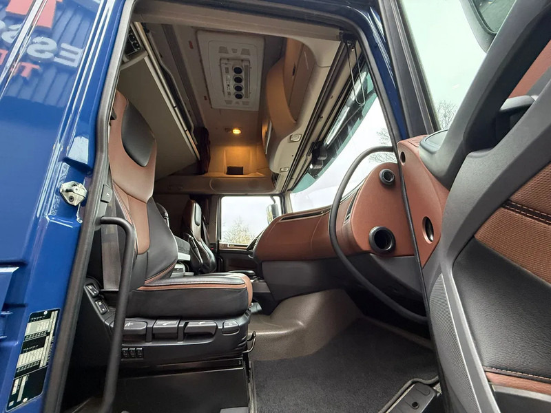 Xe đầu kéo DAF XF 450 SSC Super Space LED Standairco Leer NL Truck APK 01-2026: hình 19 Xe đầu kéo DAF XF 450 SSC Super Space LED Standairco Leer NL Truck APK 01-2026: hình 19