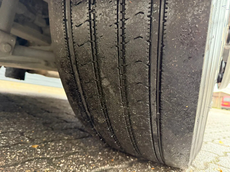 Xe đầu kéo DAF XF 450 SSC Super Space LED Standairco Leer NL Truck APK 01-2026: hình 11 Xe đầu kéo DAF XF 450 SSC Super Space LED Standairco Leer NL Truck APK 01-2026: hình 11