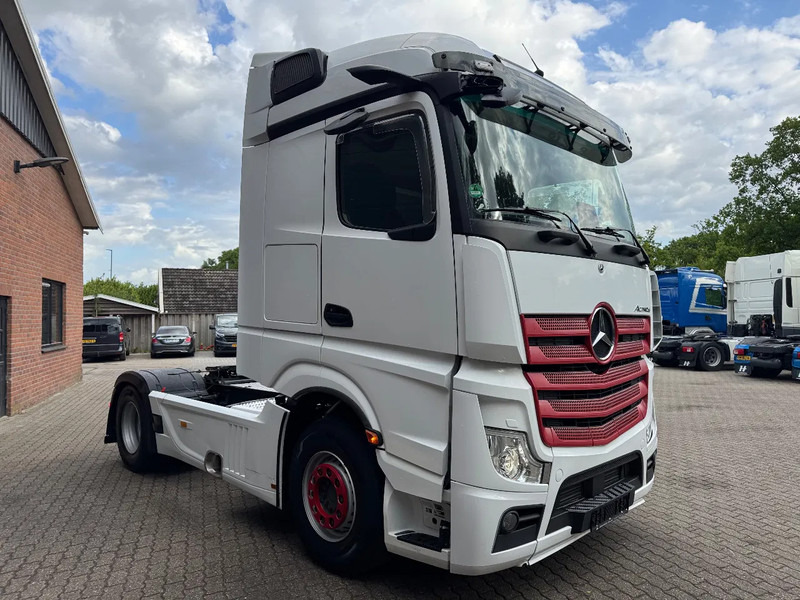 Mercedes-Benz Actros 1845 Streamspace Xenon 2x Tank German truck - Xe đầu kéo: hình 2 Mercedes-Benz Actros 1845 Streamspace Xenon 2x Tank German truck - Xe đầu kéo: hình 2