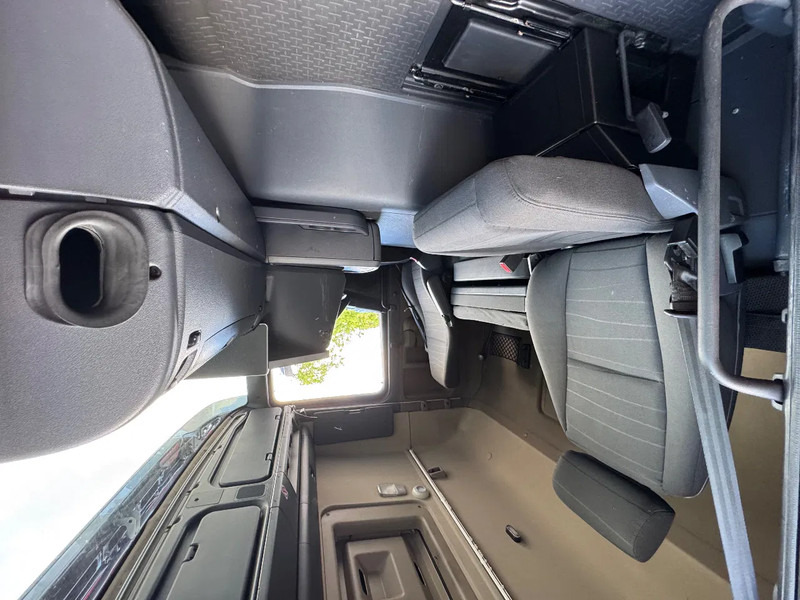 Scania G360 4X2 Airco Spoilers NL Truck - APK/TUV 10/2025 - Xe đầu kéo: hình 4 Scania G360 4X2 Airco Spoilers NL Truck - APK/TUV 10/2025 - Xe đầu kéo: hình 4
