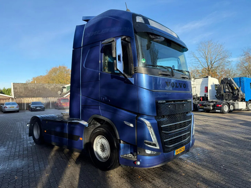Volvo FH 460 Globetrotter XL 2x tank Standairco 405.369KM! NL Truck - APK 09-2026 - Xe đầu kéo: hình 4 Volvo FH 460 Globetrotter XL 2x tank Standairco 405.369KM! NL Truck - APK 09-2026 - Xe đầu kéo: hình 4