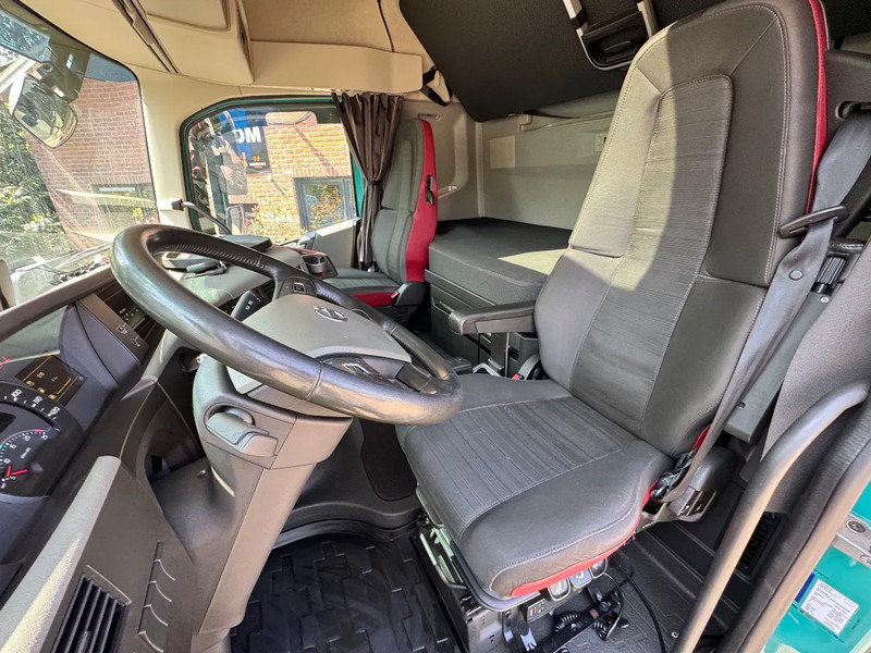 Xe đầu kéo Volvo FH 500 Globetrotter XL ADR! 305.330KM! Gestuurde Voorloopas 2x tank APK 03/2026: hình 9