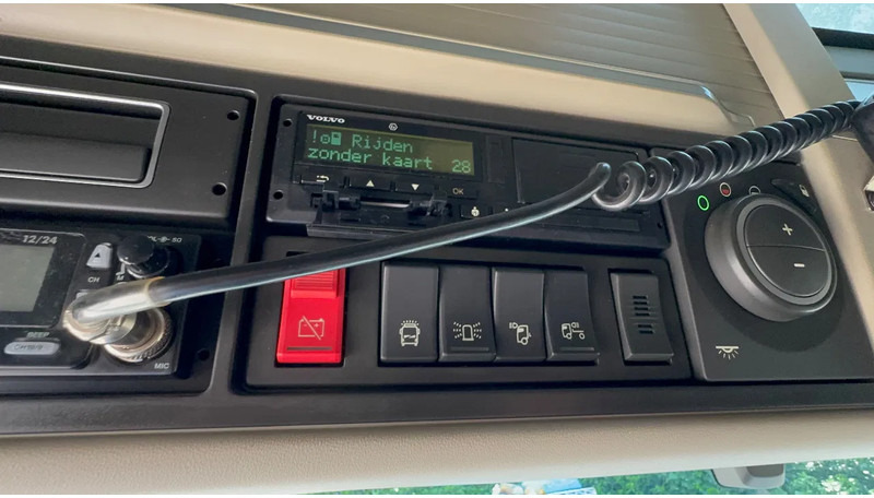 Xe đầu kéo Volvo FH 500 Globetrotter XL ADR! 305.330KM! Gestuurde Voorloopas 2x tank APK 03/2026: hình 18